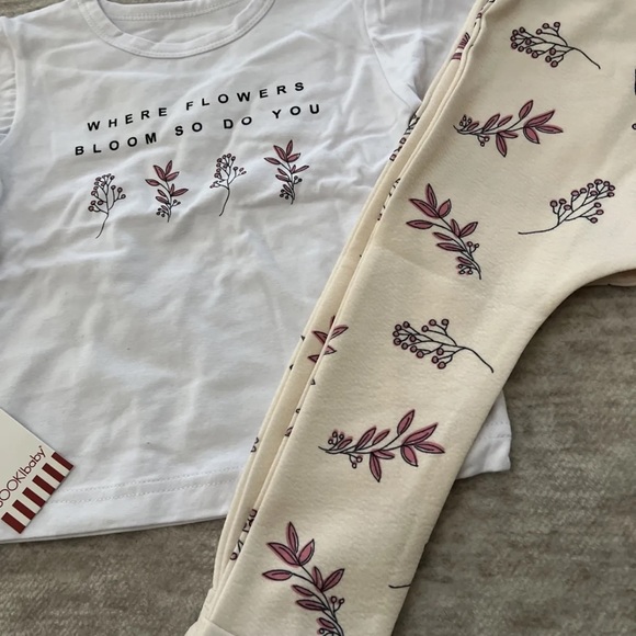 Bloom Baby Outfit - 3 Piece Set - Picture 2 of 4